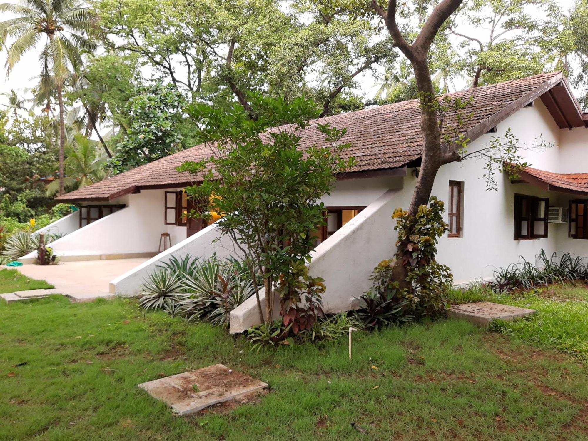 Banyan House - Luxurious 4 Bedroom Villa On One Acre, Near The Beach Nagaon  Esterno foto