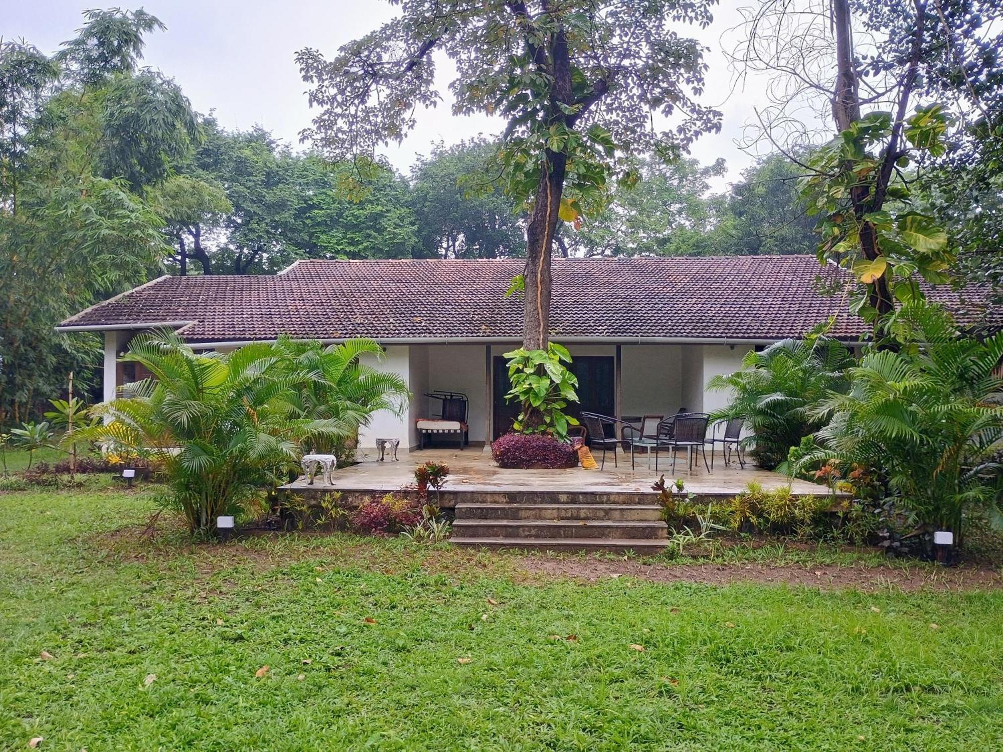 Banyan House - Luxurious 4 Bedroom Villa On One Acre, Near The Beach Nagaon  Esterno foto